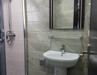 Classic One-Bedroom Apartment