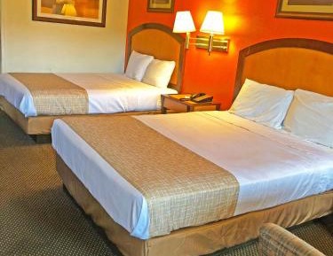 Queen Room with Two Queen Beds - Non-Smoking