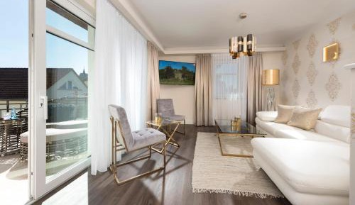 Junior Suite with Balcony