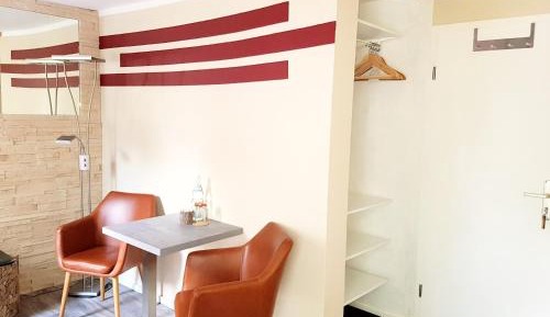 Studio Apartment with Garden View