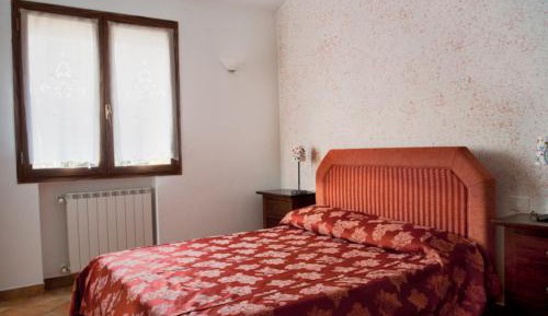 Triple Room with Bathroom