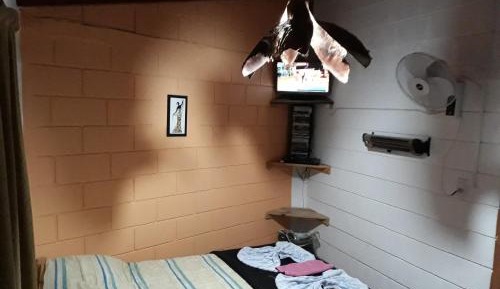 Bungalow with Garden View