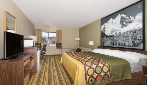 King Room - Mobility Access/Non-Smoking