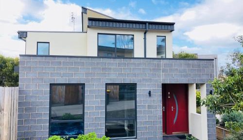 Deluxe Four-Bedroom Holiday Home