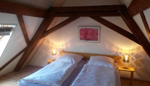 Apartment with Garden View