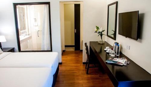 Suite with City View