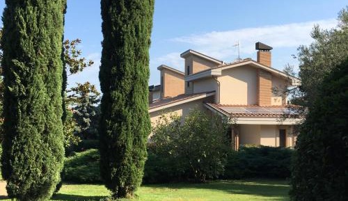 Double or Twin Room with Private Bathroom