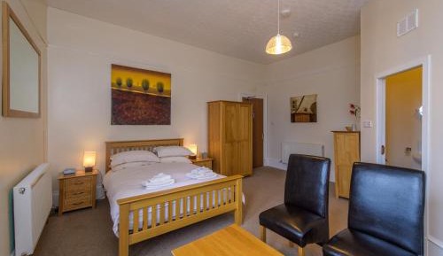 Deluxe Double Room with Shower