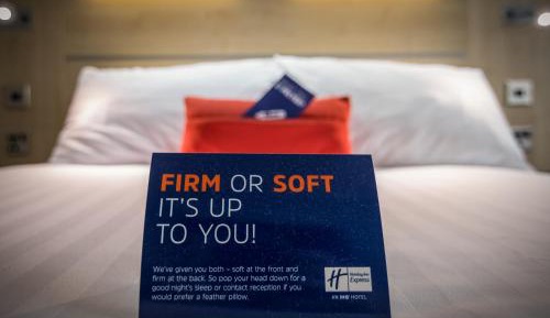 Standard Double Room with Sofa Bed - Free Hot Breakfast