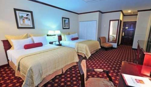 Queen Room with Two Queen Beds - Non-Smoking