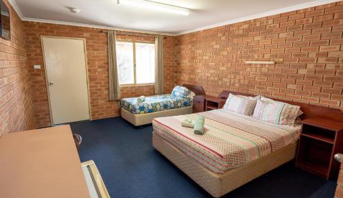 Triple Room with Private Bathroom