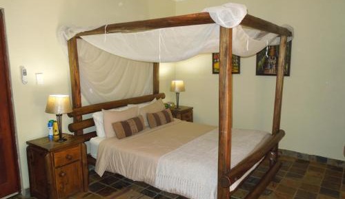 Family Room (4 Adults)