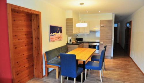  Superior Two-Bedroom Apartment (6 Adults)