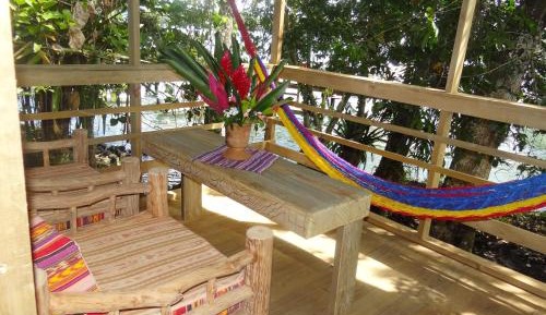 Bungalow - Water Front 