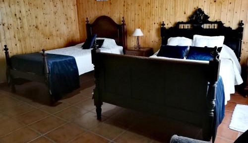 Double Room with Shared Bathroom