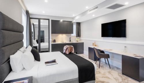 Premium King Room with Tub
