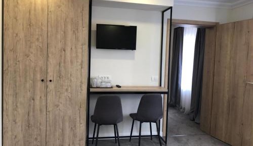 One-Bedroom Suite