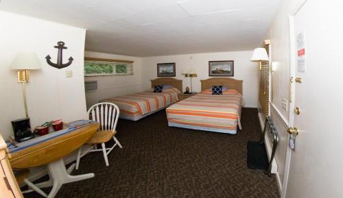 Premium Quadruple Room