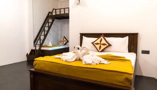 Family Room with Mountain View