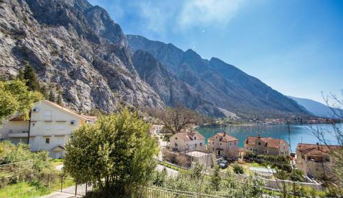 Studio Apartment with Sea View