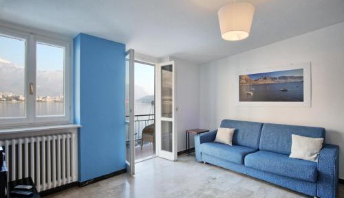 Apartment with Lake View - Via Parè 79