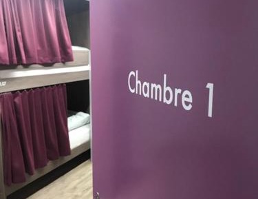 Single Bed in Mixed Dormitory Room