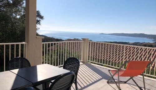 Two Bedroom Apartment with Terrace and Sea View
