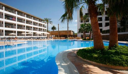 Classic Double Room (2 Adults )