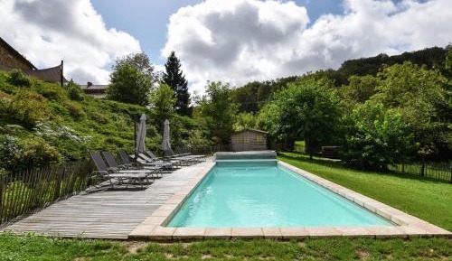 Seven-Bedroom Holiday Home
