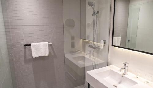 Standard Twin Room with Chair Bed - Non-Smoking