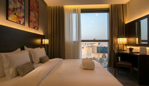 Suite with City View