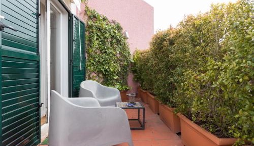 Apartment with Terrace