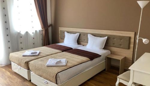 Double Room with Balcony (3 Adults)