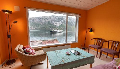 Three-Bedroom Apartment with Fjord View