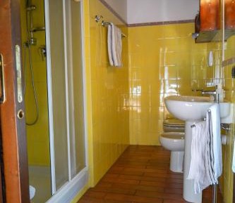 Double or Twin Room with Private Bathroom