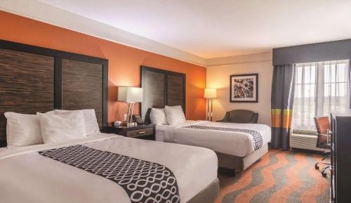 Queen Room with Two Queen Beds - Non-Smoking