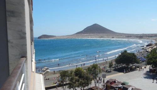 Two-Bedroom Apartment with Terrace and Sea View
