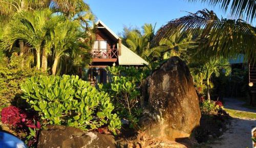 Villa with Garden View