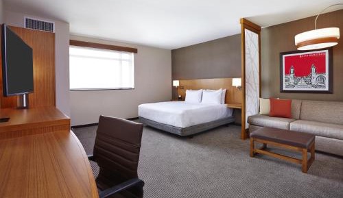 King Room with Sofa Bed - High Floor