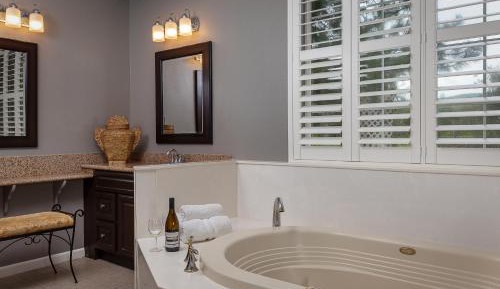 Suite with Garden View