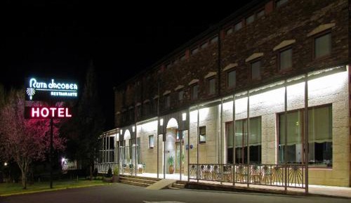 Double or Twin Room (2 Adults)