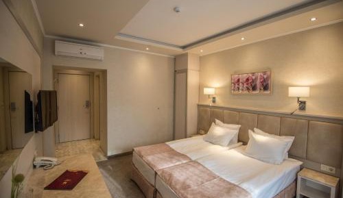 Double or Twin Room with Balcony