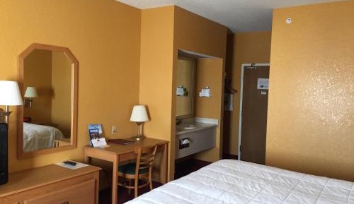 King Room - Non-Smoking