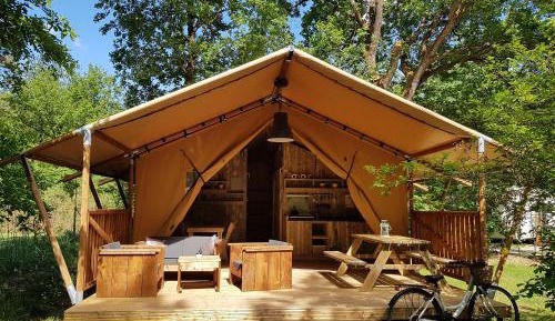 Deluxe Bungalow