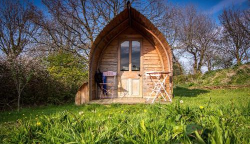 Eco Pod with kitchenette and private toilet