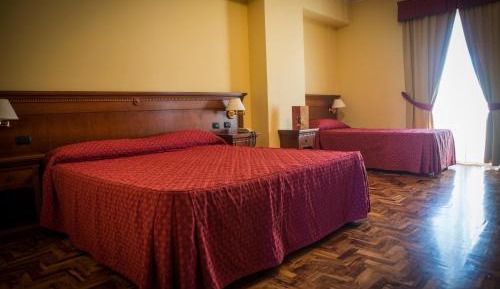 Comfort Triple Room