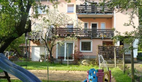 Apartment (4 Adults)