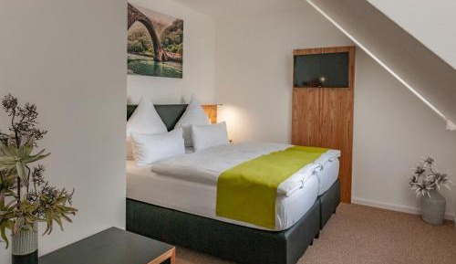 Double Room with Private Bathroom