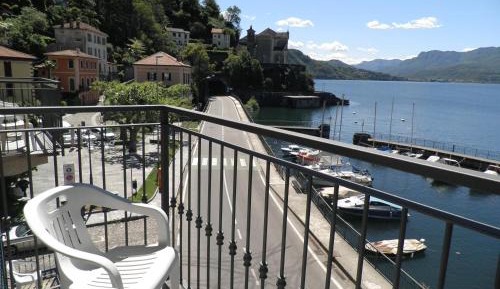 Double Room with Lake View