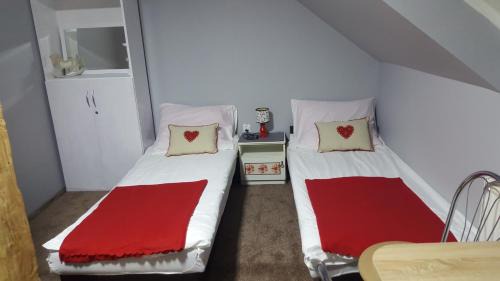 Two-Bedroom Suite